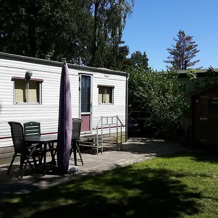 La Lubina, Camping Kom Es An בית נופש